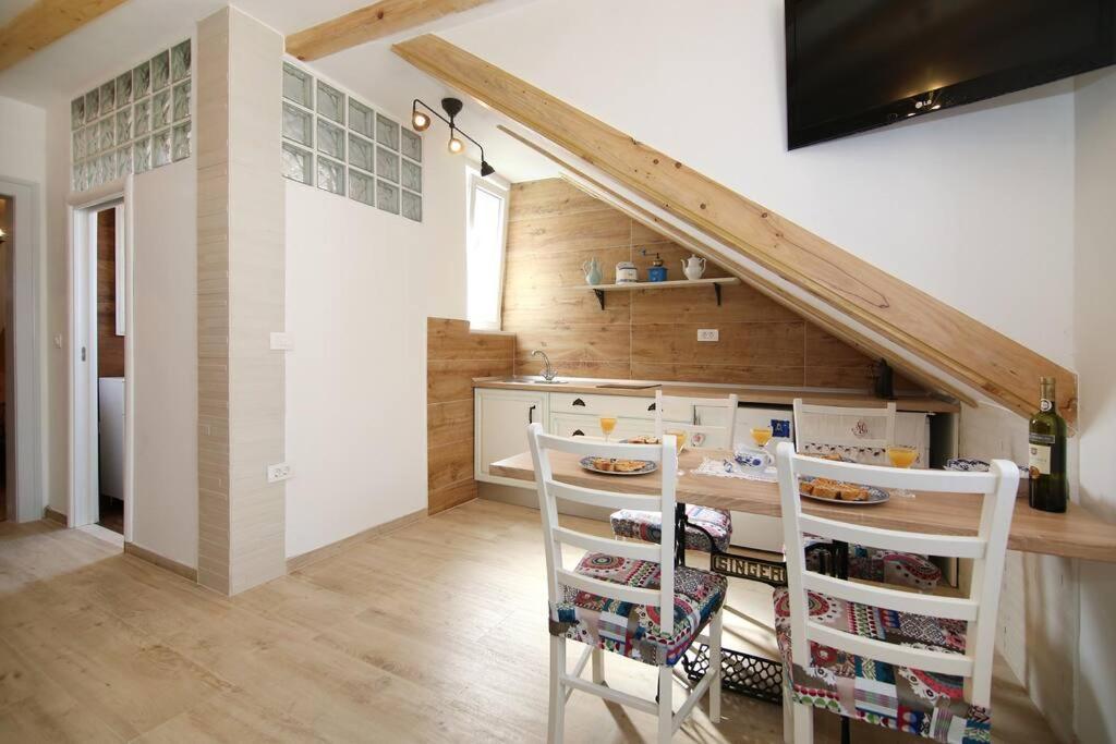 Apartment Barbara's Tradition Split Bagian luar foto